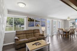 85 Walnut Dr