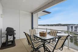 Boat Slip |TopFloorLakeView |Seasonal Pool Hot Tub - Image 4