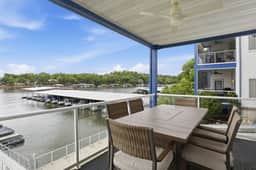 | 3B 2B | Lakefront | SeasonalPool/Hot Tub | Dock - Image 4