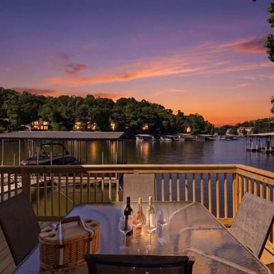 85 Walnut Dr