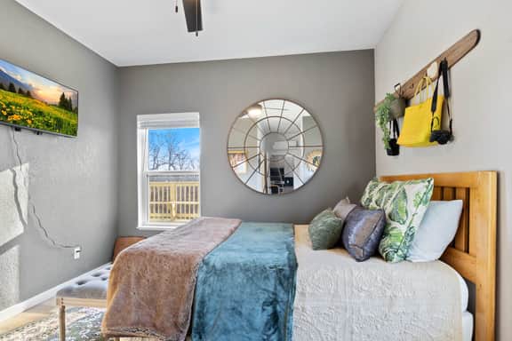Hackberry Hideaway