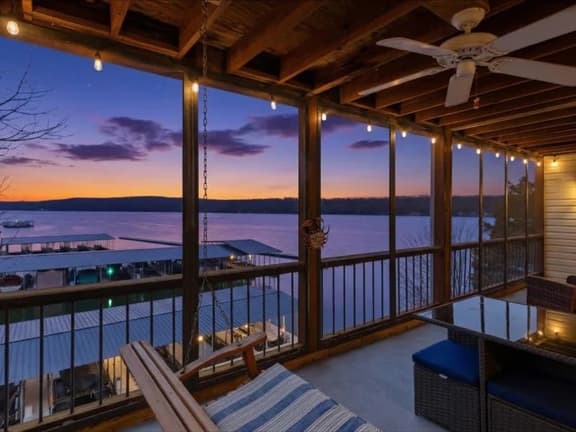 Breakwater Bay 102