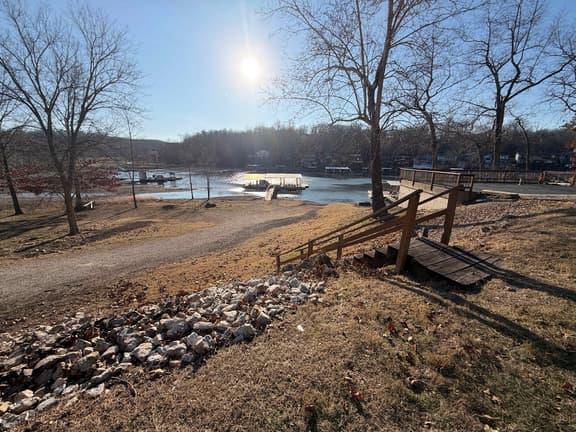 | Spring Valley | 3B 2B  | Lake View | Home |