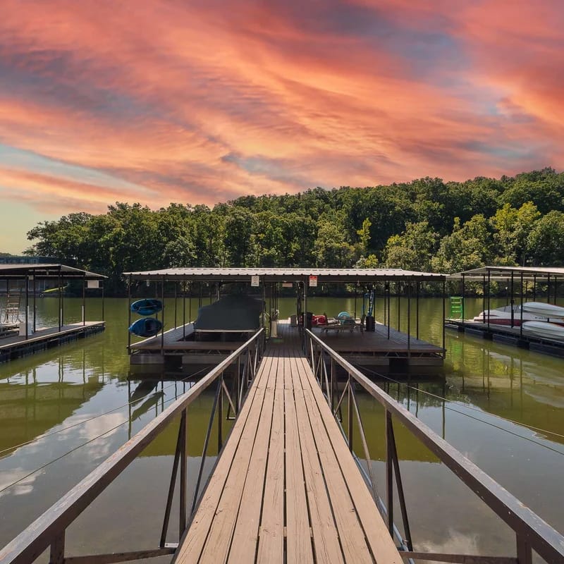 Lake Front |Private Dock |Blue Bungalow|3bed|2bth
