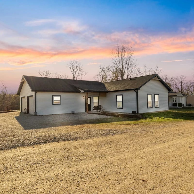 | Hackberry Lookout | 2B 2B | Osage Beach |